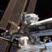20 мая на МКС был установлен магнитный спектрометр. Этот прибор, ставший крупнейшим на станции, позволит провести эксперименты по обнаружению темной материи и антиматерии, а также собрать новые сведения о космическом излучении.