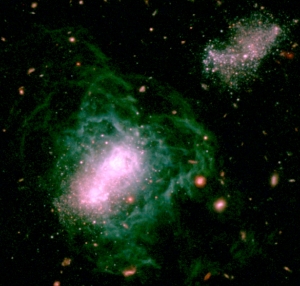 Карликовая галактика I Zw 18 (alphagalileo.org)