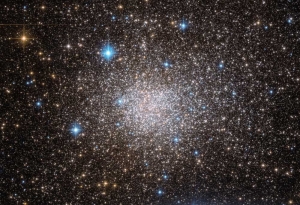 Звездное скопление Терзан 5, содержащее звезду IGR J17480–2446 (nasa.gov)