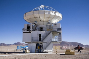 Телескоп APEX (wikipedia.org)