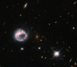Галактика Zw II 28 (nasa.gov)
