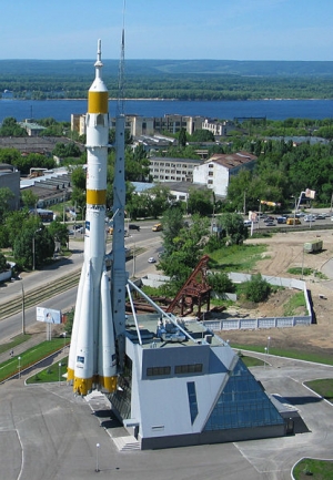 Памятник ракете в Самаре (wikipedia.org)