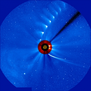 Приближение кометы ISON к Солнцу (space.com)