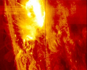 Снимок вспышки, сделанный телескопом (space.com)