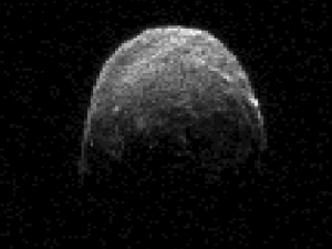 Астероид 2005 YU55, снятый сегодня (nasa.gov)