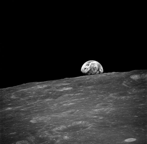 Вид Земли с орбиты Луны (wikipedia.org)